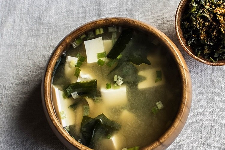 Miso soup with potatoes and spinach
