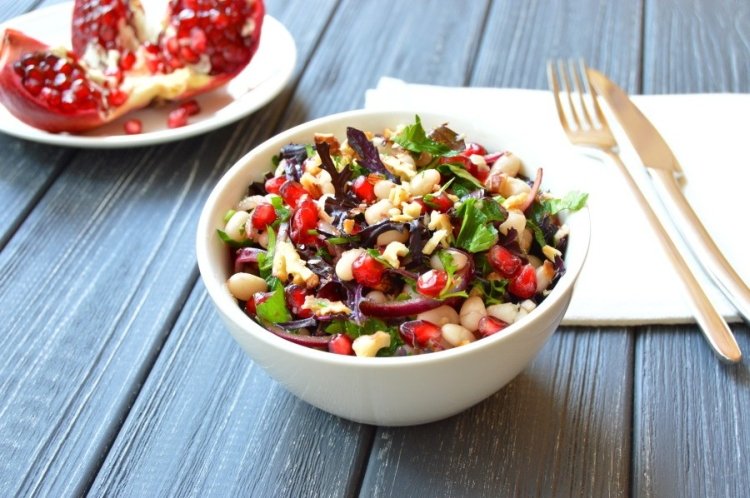 Chicken, Bean and Nuts Salad