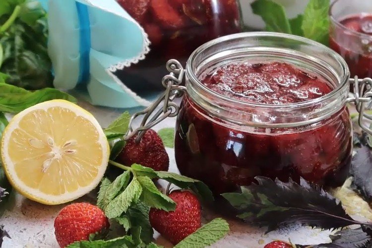 Victoria Jam with Mint and Basil