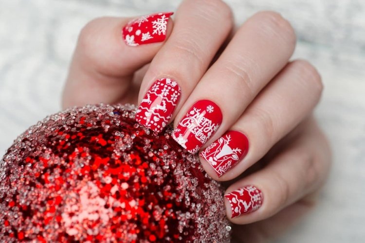 New Year's manicure 2022: fashionable and beautiful ideas (50 photos)