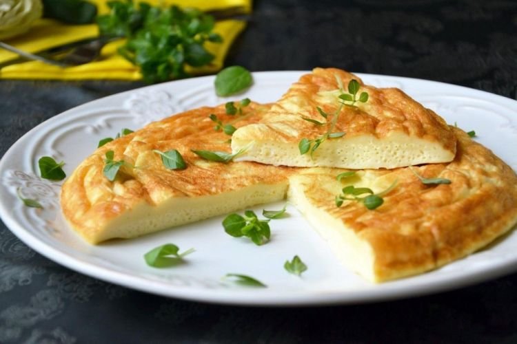 Omelette without milk in the oven