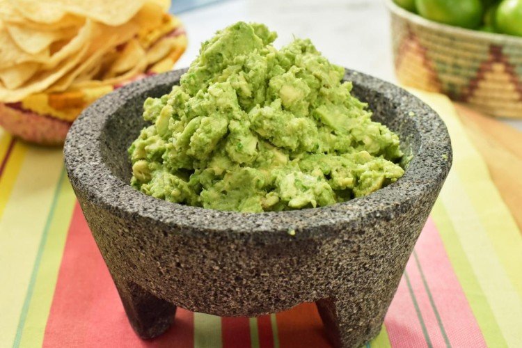 Guacamole with mint