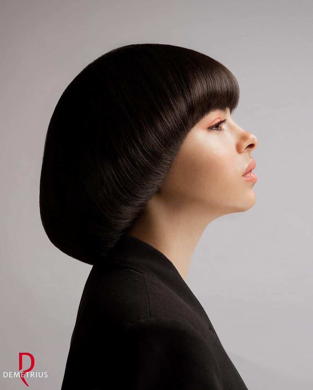 Fashionable haircuts with bangs for summer 2023: stylish and spectacular new items