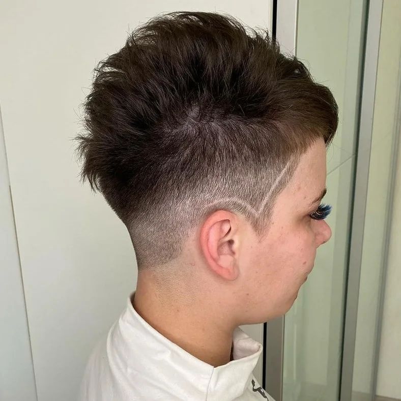 Haircuts with a shaved nape: 25 ideas for creating a unique and memorable look