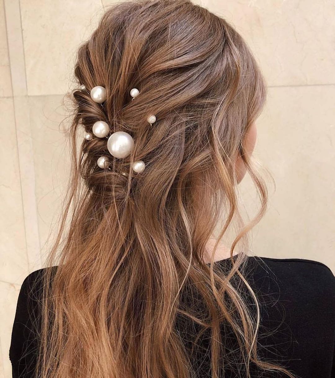 Hair accessories summer 2023: topical novelties for stylish beauties.